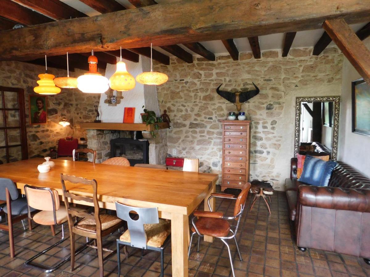 La Maison Du Cerf Urciers Exteriör bild